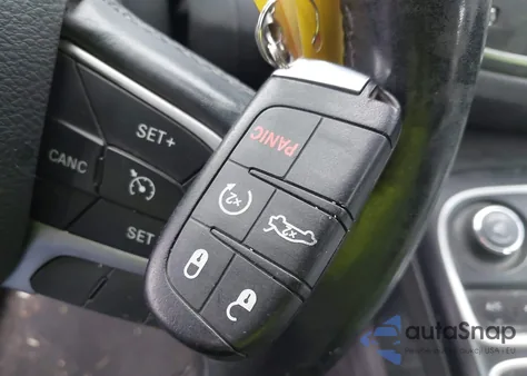 2015 Chrysler 200 Limited z USA, uszkodzony, nr VIN 1C3CCCAB9FN552764